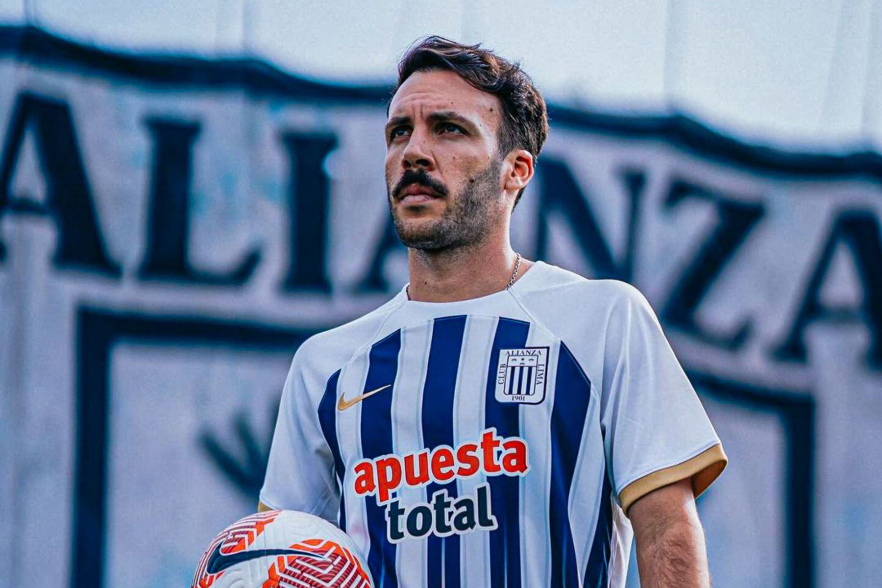 Alianza Lima Oficializ Fichaje Del Uruguayo Sebasti N Rodr Guez