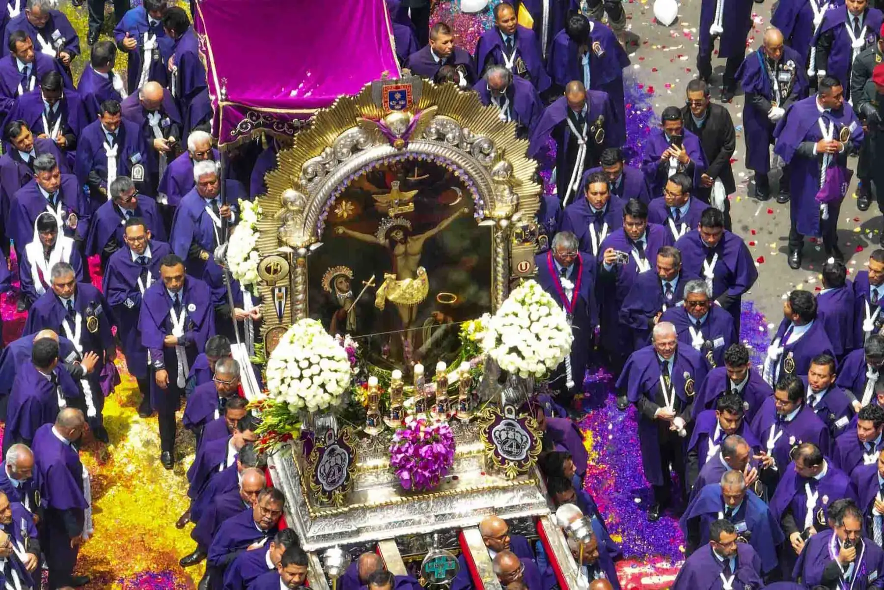 Fechas y recorridos del Señor de los Milagros 2025 en sus seis ...