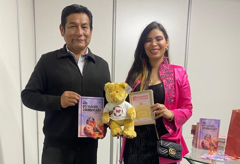 Zully Pinchi presenta su nueva creación literaria “Un Presidente