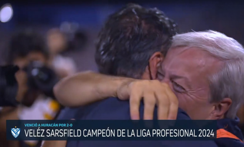 El cuadro de Liniers venció 2-0 a Huracán y se consagró campeón de la liga argentina