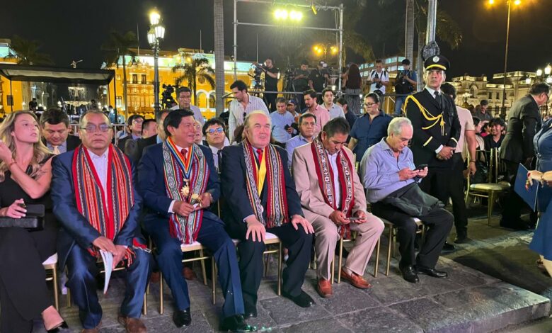 Fiesta del Inti Raymi deslumbró de noche en el Centro Historico de Lima