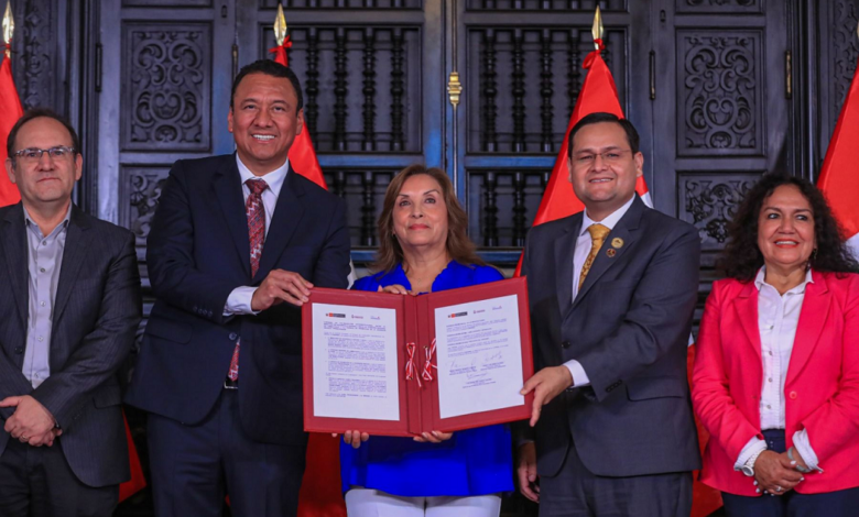 Dina Boluarte exige transparencia a inversionistas privados en nuevos proyectos