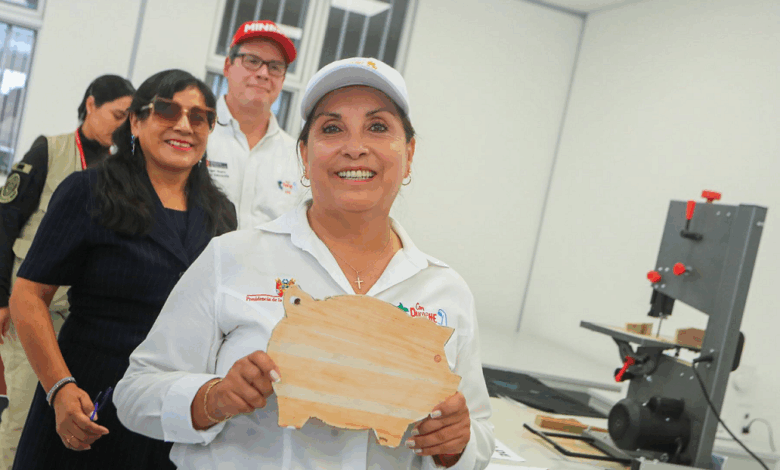 Gobierno entrega 144 nuevas escuelas y beneficia a más de 100 mil niños a nivel nacional