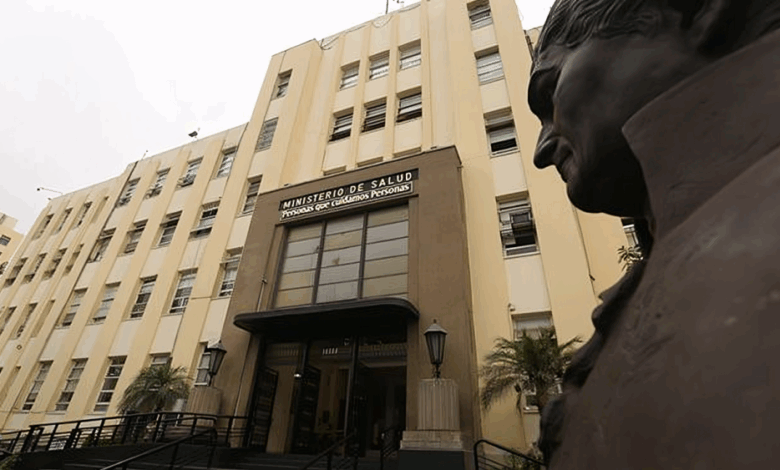 Minsa denuncia que empresa que ganó licitación de ambulancias no las entrega hace más de seis meses