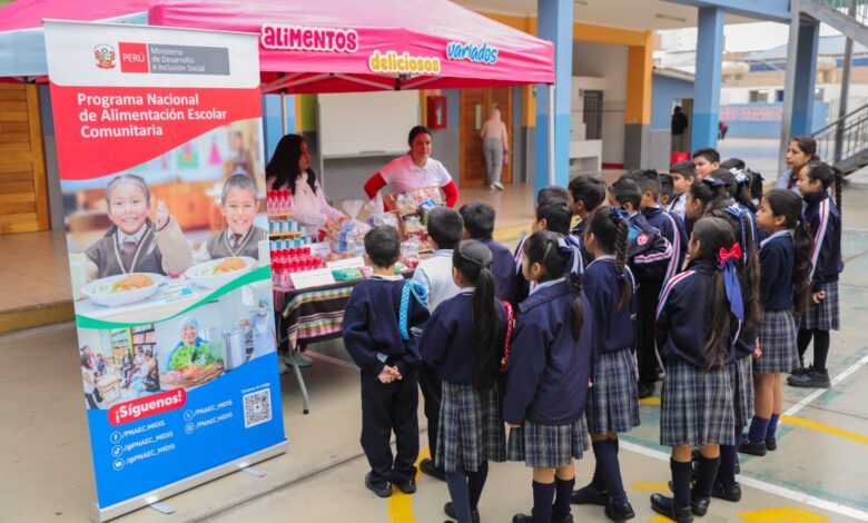 Midis muestra calidad del servicio alimentario a escolares y padres de familia