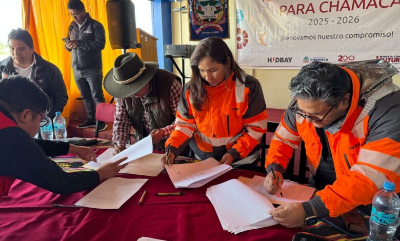 Autoridades del distrito de Chamaca firman en Cusco convenio para financiar proyectos de infraestructura que beneficien a su población