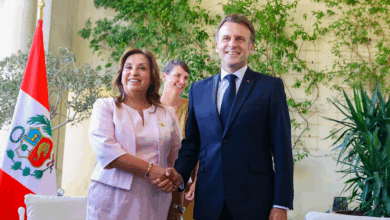 Emmanuel Macron respalda ingreso del Perú a la OCDE tras reunión con Dina Boluarte