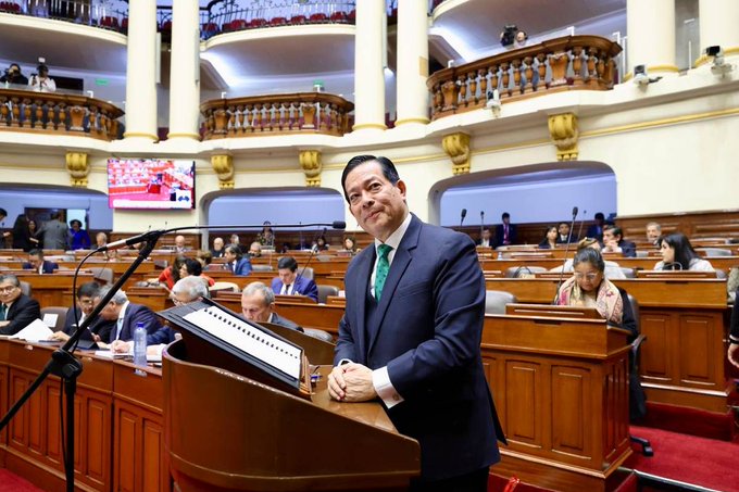 Gabinete del premier Eduardo Arana acudió ante el Congreso para solicitar el voto de confianza