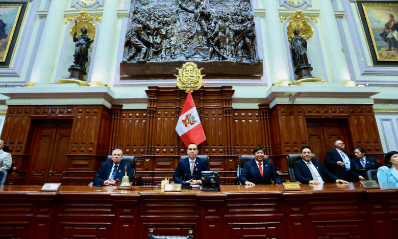 Congreso convoca sesión solemne para recibir mensaje presidencial de Dina Boluarte