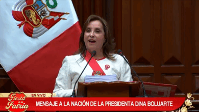 Dina Boluarte defiende la democracia y lucha contra el crimen en su mensaje por Fiestas Patrias