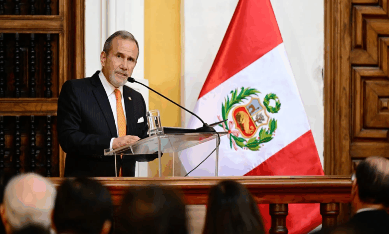 Canciller Schialer descarta invasión a Colombia y defiende soberanía peruana sobre Santa Rosa de Loreto