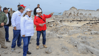 Presidenta Boluarte supervisa área destinada a la construcción del penal El Frontón