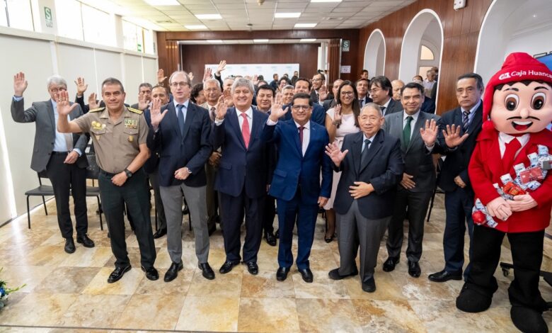 Caja Huancayo premiará con un departamento y carro a policías
