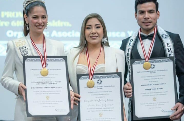 Se realizó la premiación embajadores del Perú organizados en Promperú