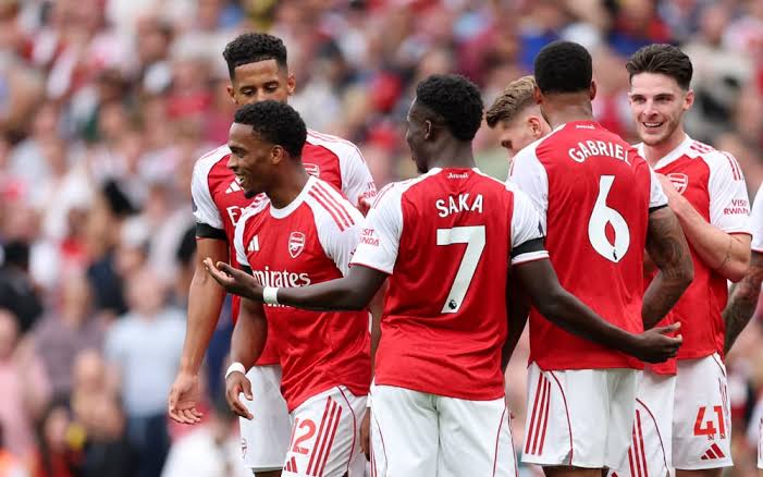 Arsenal aplasta 5-0 a Leeds United