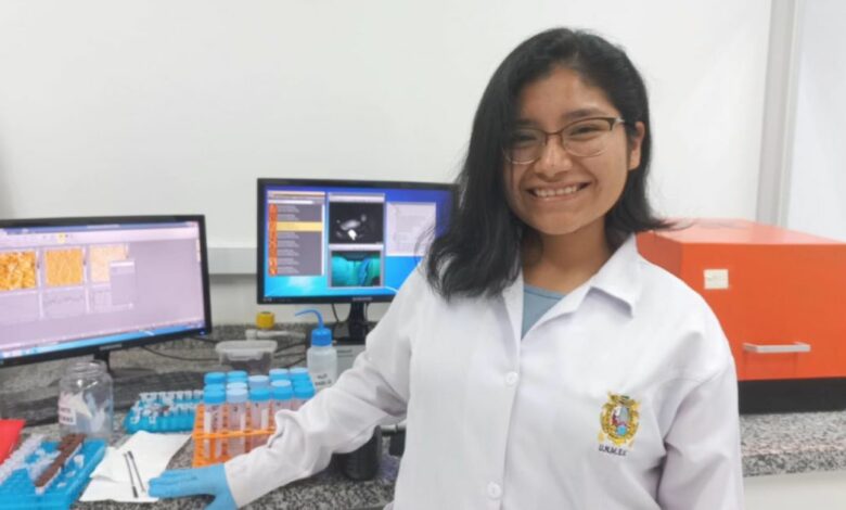 Sanmarquina ganó pasantía en Rusia para estudiar una técnica de vanguardia para el análisis de nanomateriales