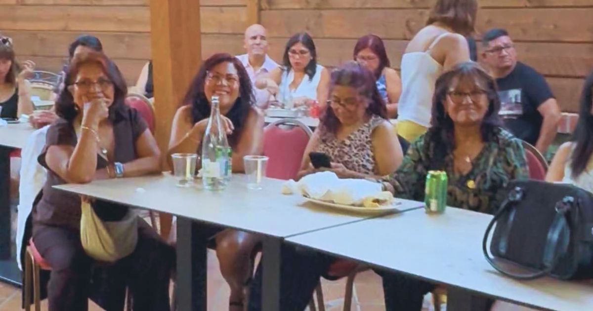 Peruanos participaron en pollada benéfica para Agua Potable