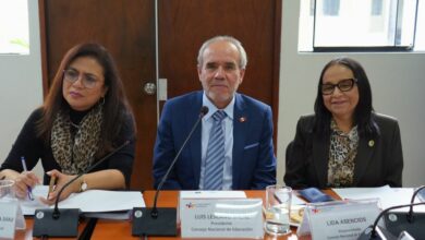CNE reúne a exministros para abordar los retos de la Educación para los próximos cinco años