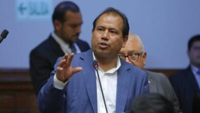 Congresista Edgar Tello impulsa histórica reforma pensional en favor de maestros jubilados
