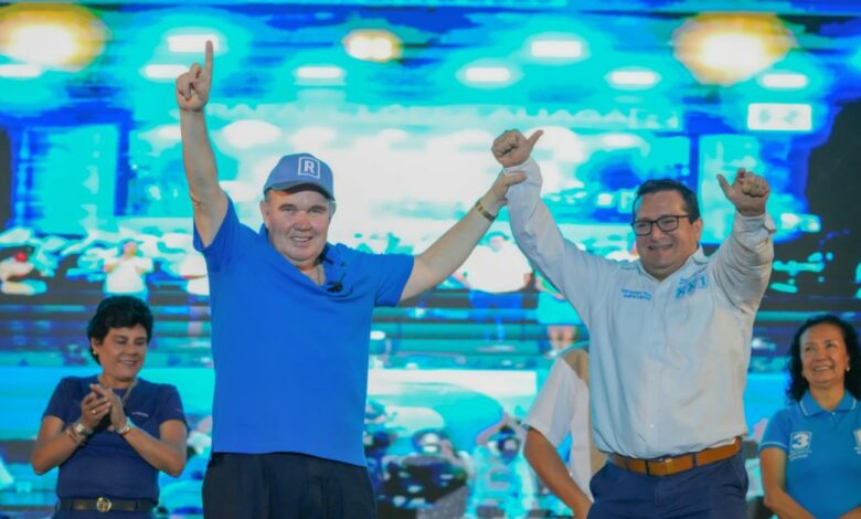 Rafael López Aliaga anuncia inversión de S/ 1,000 millones para puentes e impulsa marca mundial de café y cacao de San Martín
