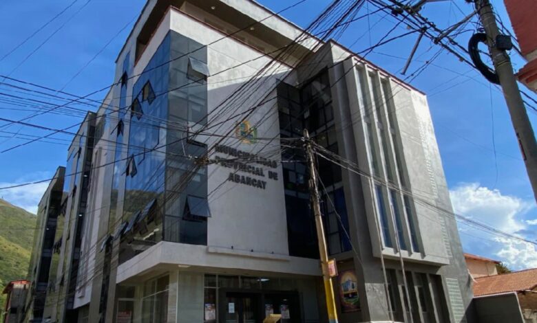 Alertan que Palacio Municipal de Abancay opera aun sin culminar