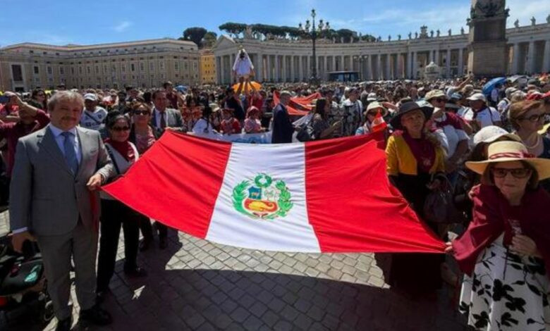 Embajada peruana en la Santa Sede participa en el homenaje a la Virgen de Chapi